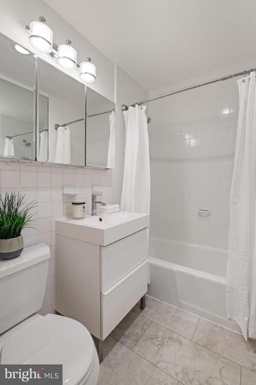 11493 WATERVIEW CLUSTER