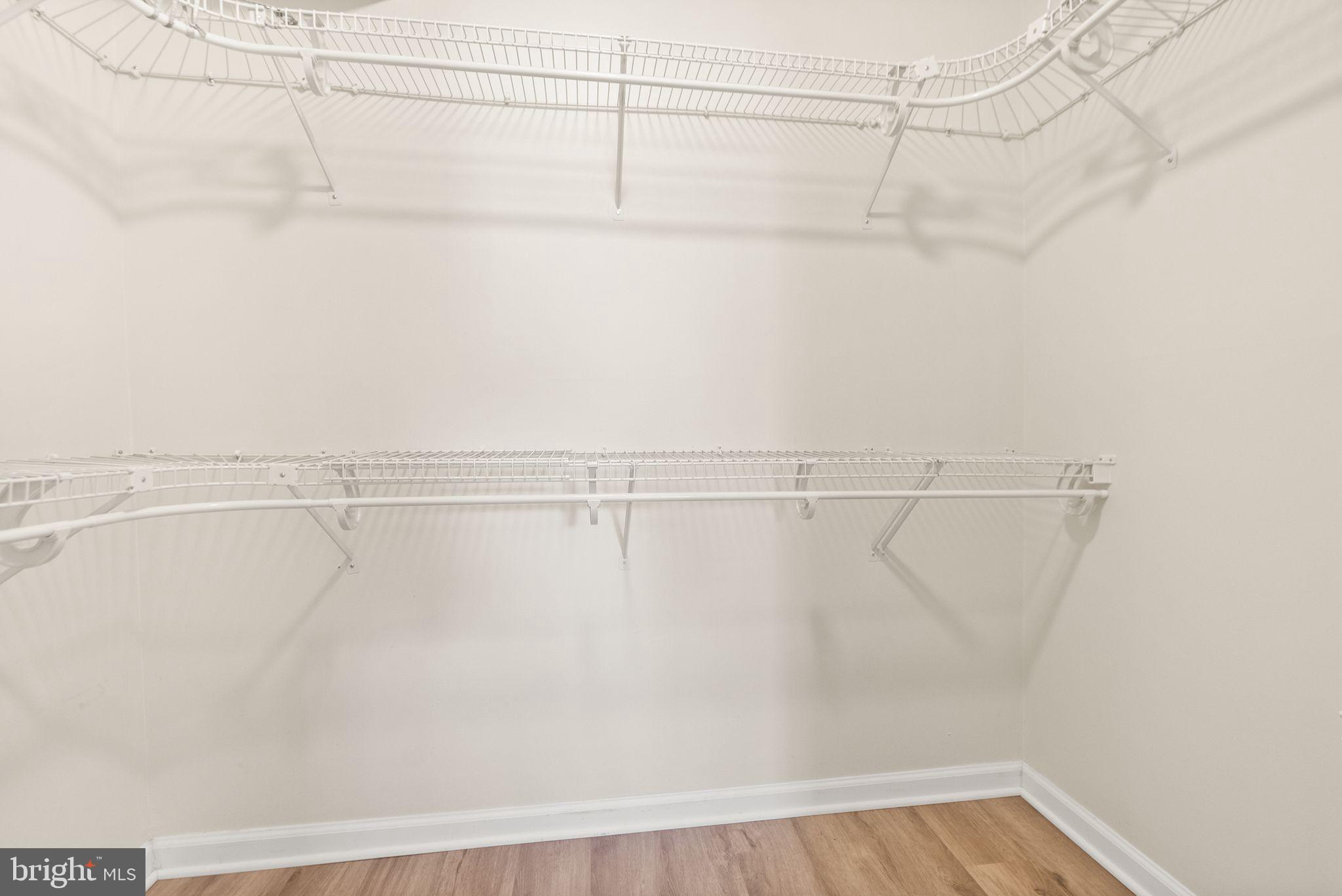 2042 ROYAL FERN COURT 1B