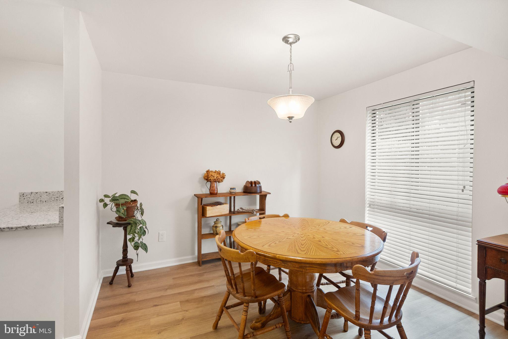 2042 ROYAL FERN COURT 1B