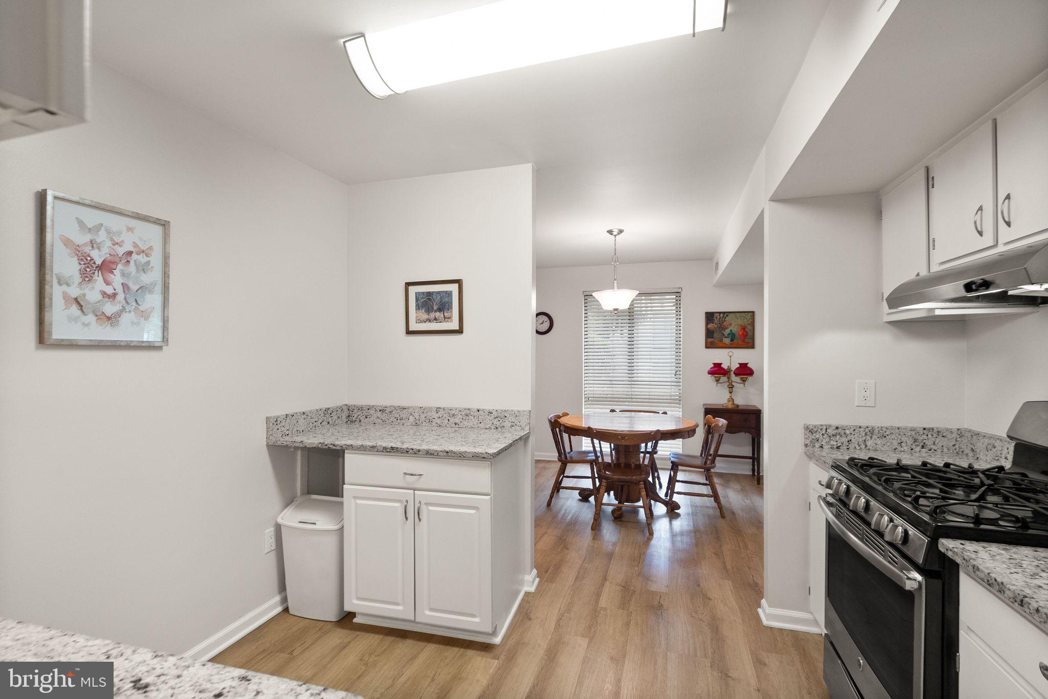 2042 ROYAL FERN COURT 1B