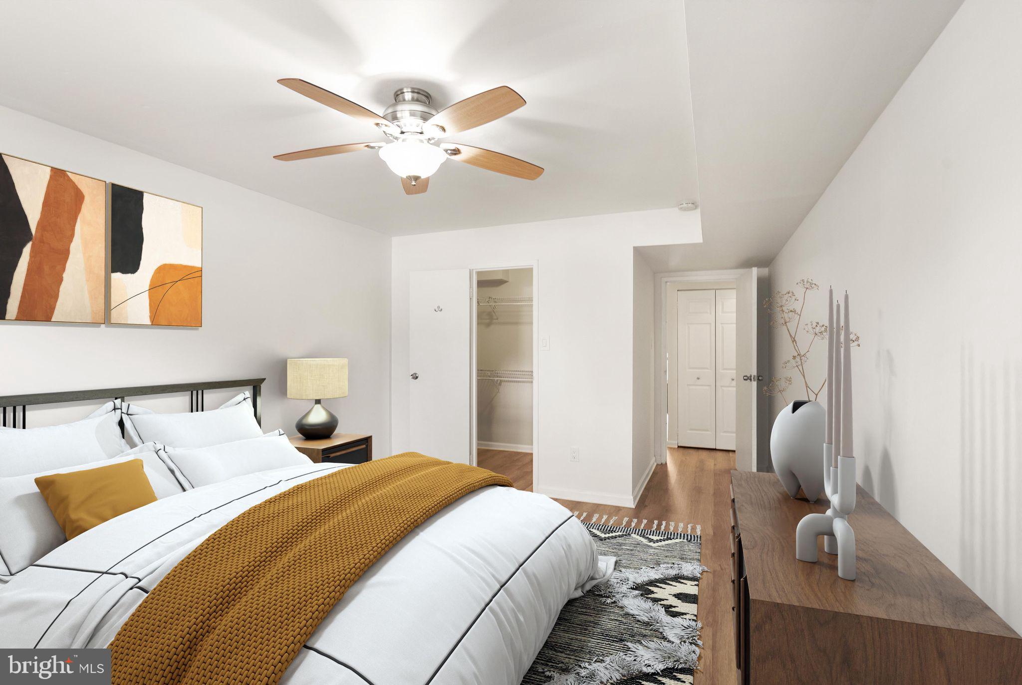 2042 ROYAL FERN COURT 1B