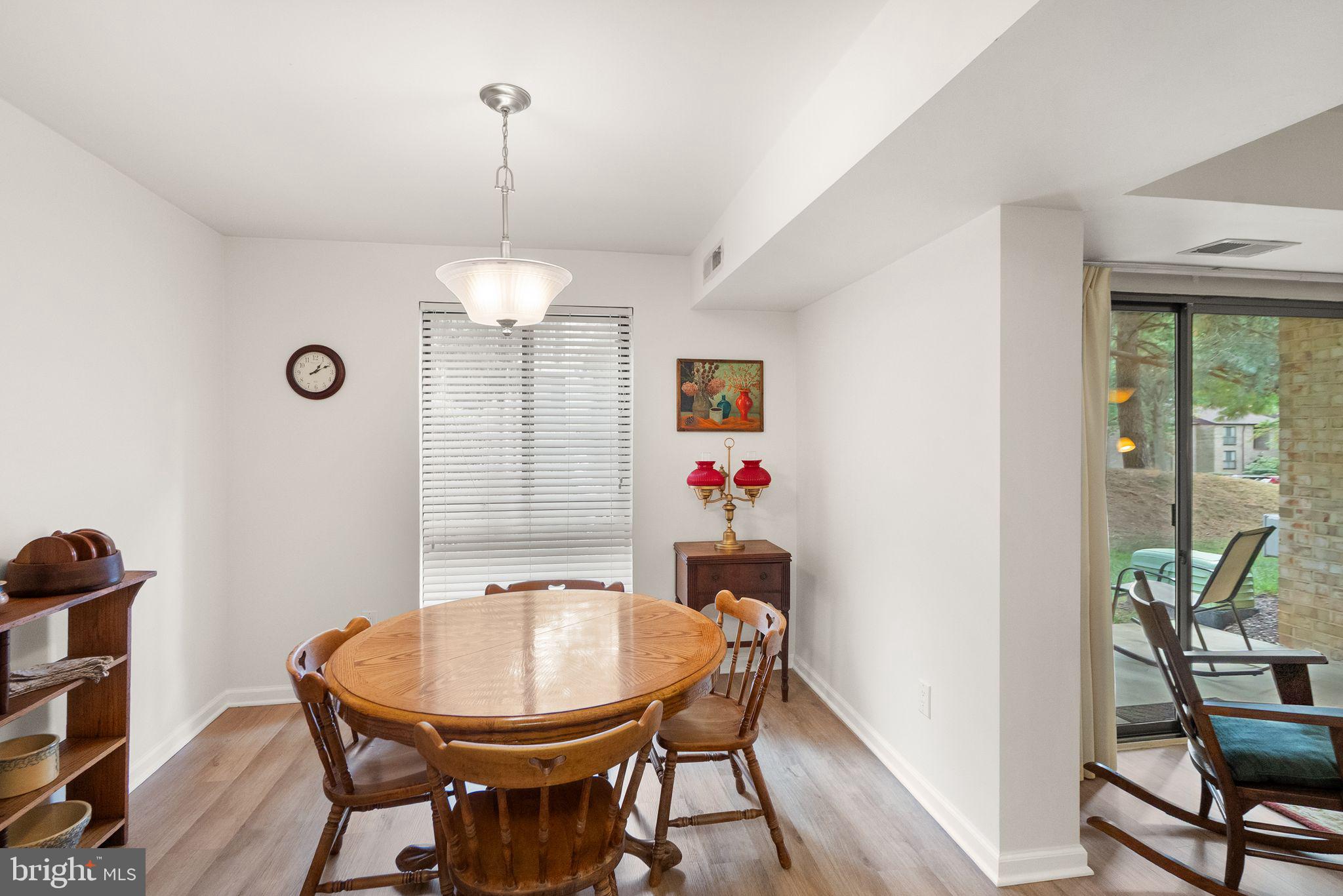 2042 ROYAL FERN COURT 1B