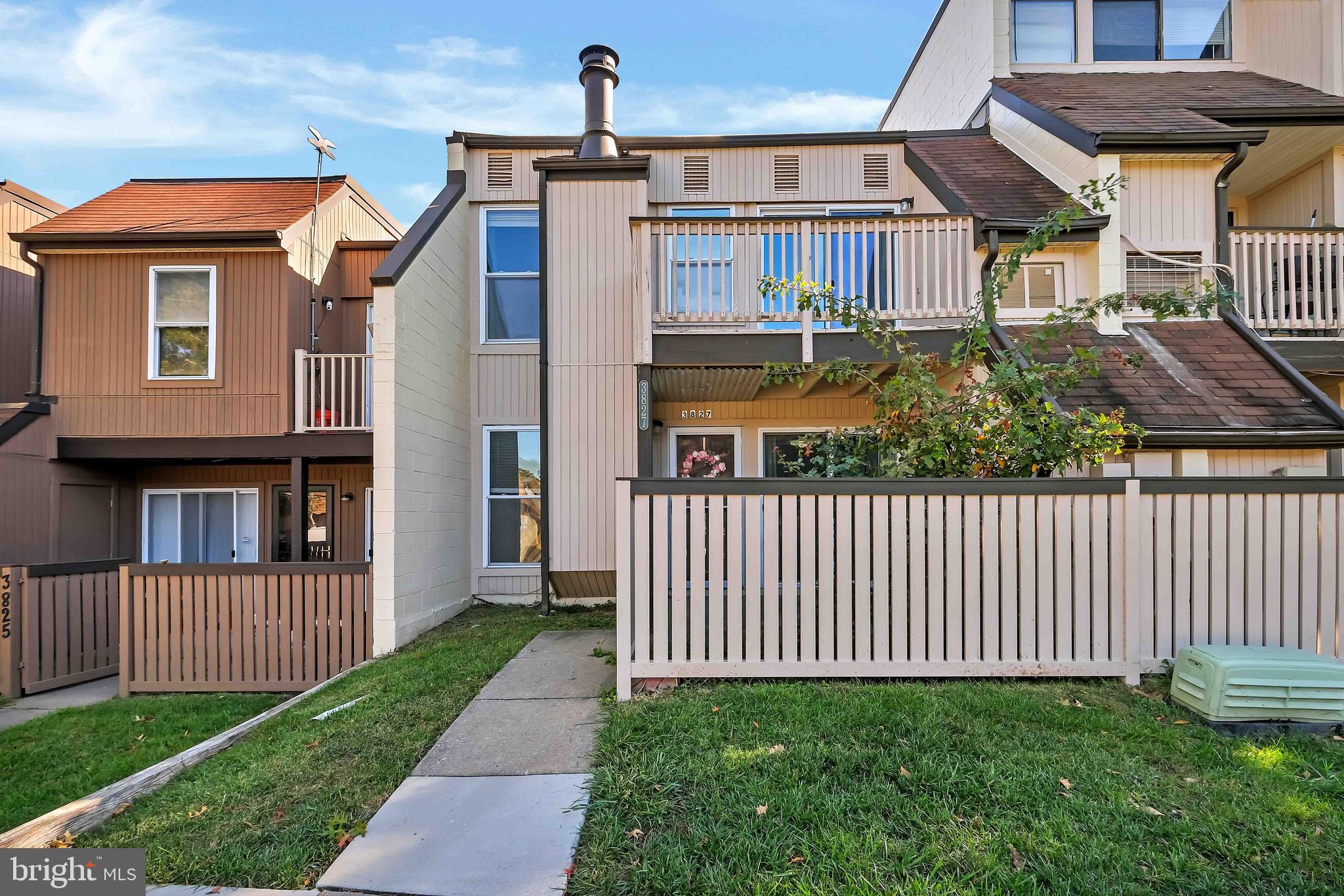 3827 EL CAMINO PLACE 13