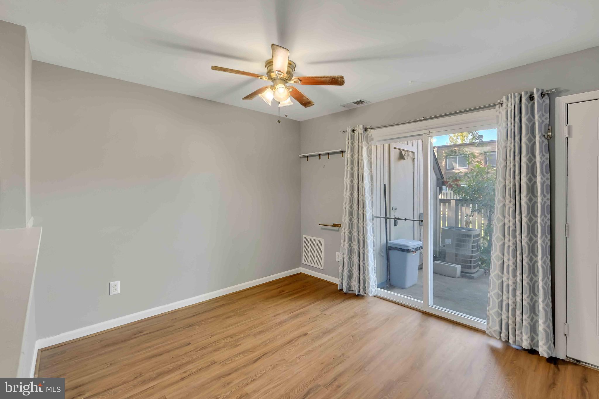 3827 EL CAMINO PLACE 13