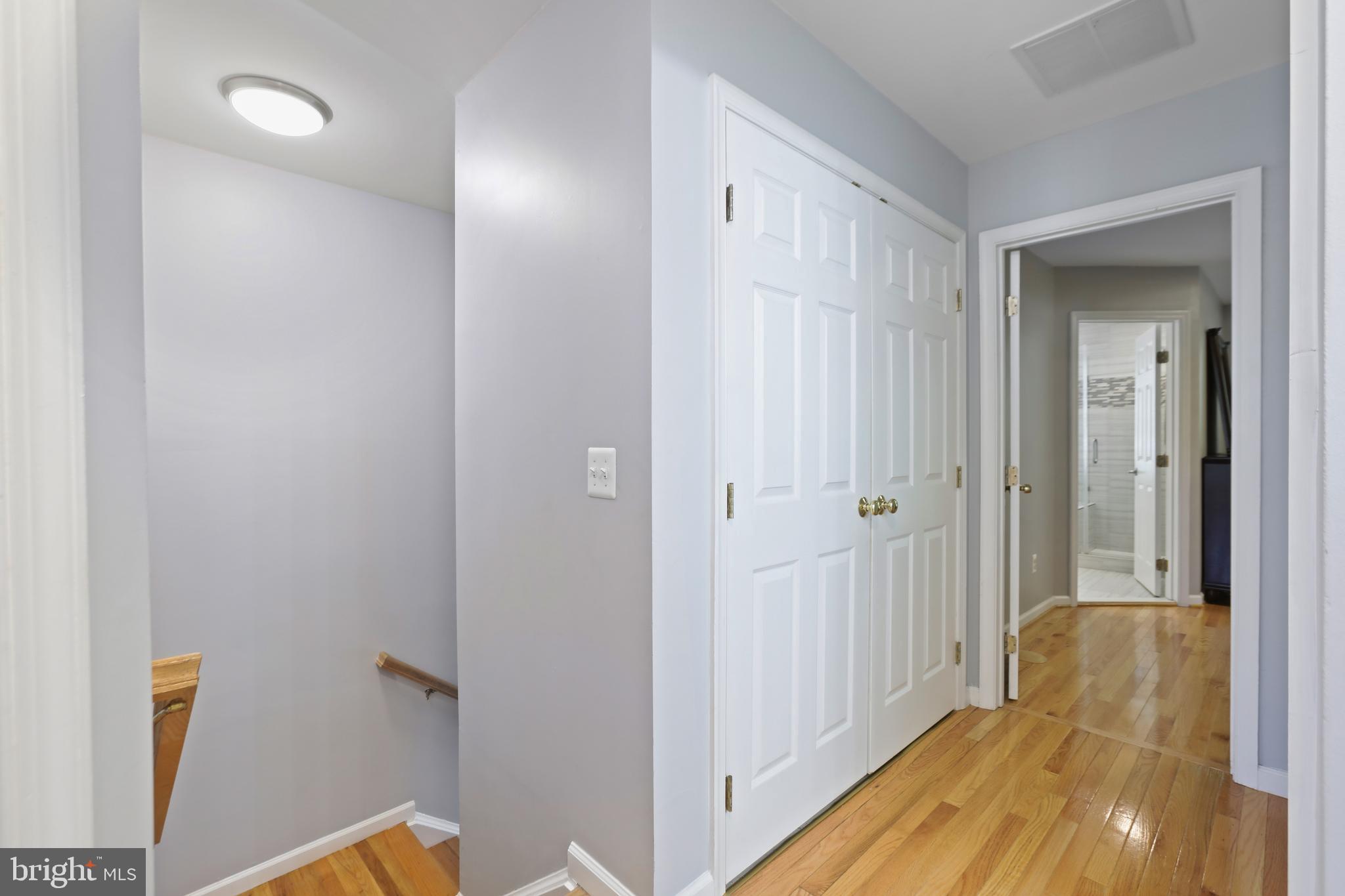 7725 HERITAGE WOODS WAY