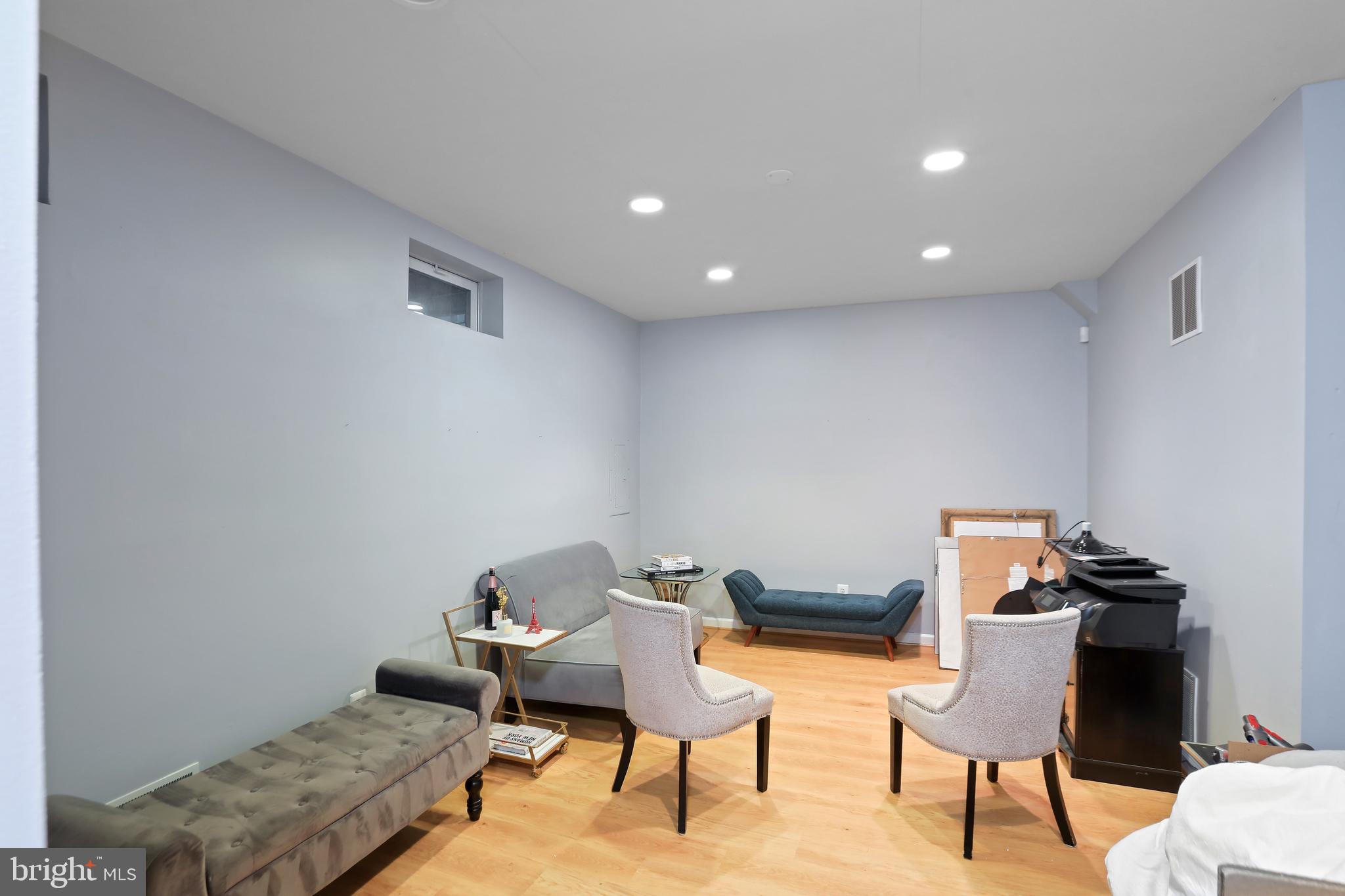 7725 HERITAGE WOODS WAY