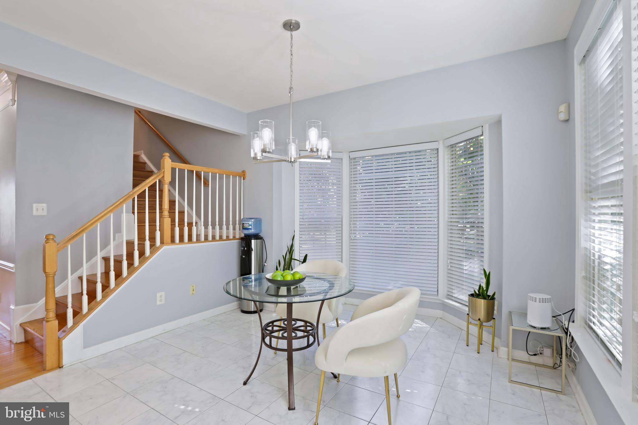 7725 HERITAGE WOODS WAY