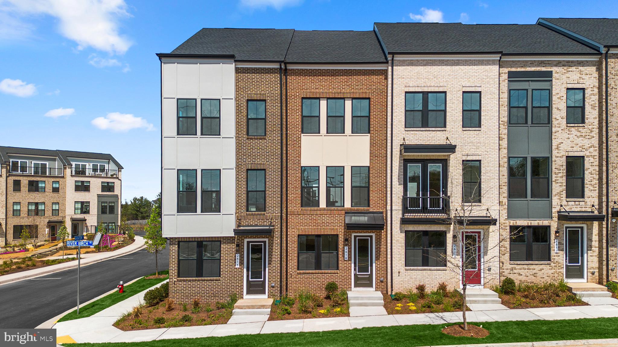 13928 AVIATION PLACE
