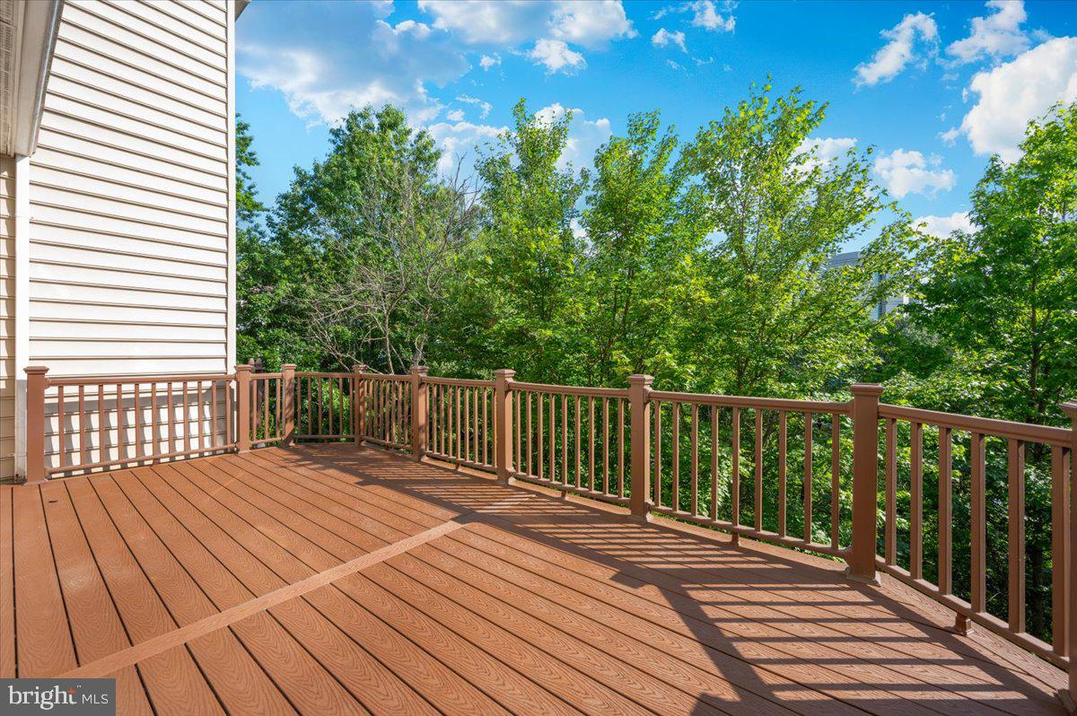 4576 FAIR VALLEY DRIVE