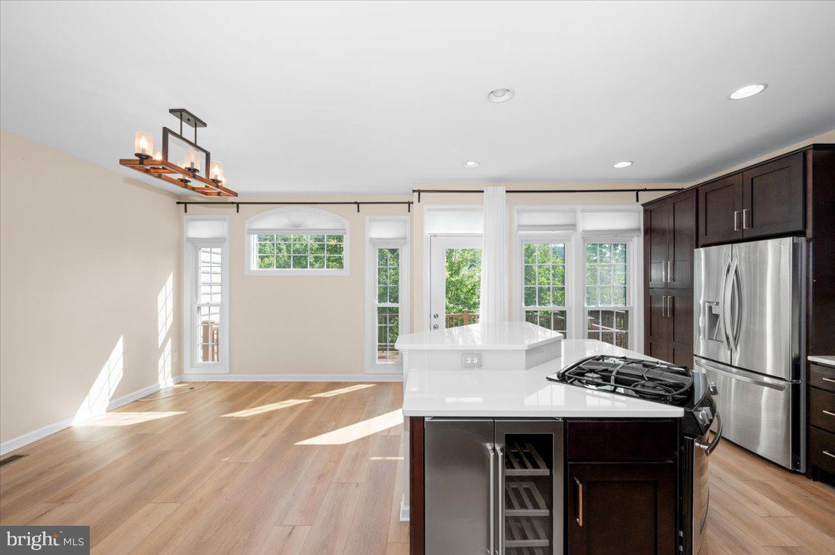 4576 FAIR VALLEY DRIVE