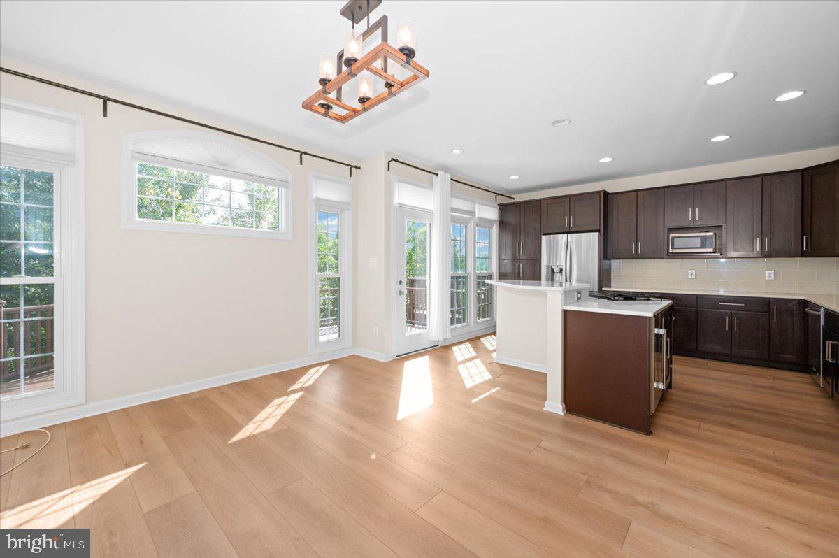 4576 FAIR VALLEY DRIVE