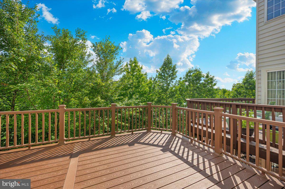 4576 FAIR VALLEY DRIVE