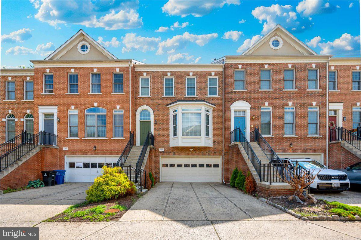 4576 FAIR VALLEY DRIVE