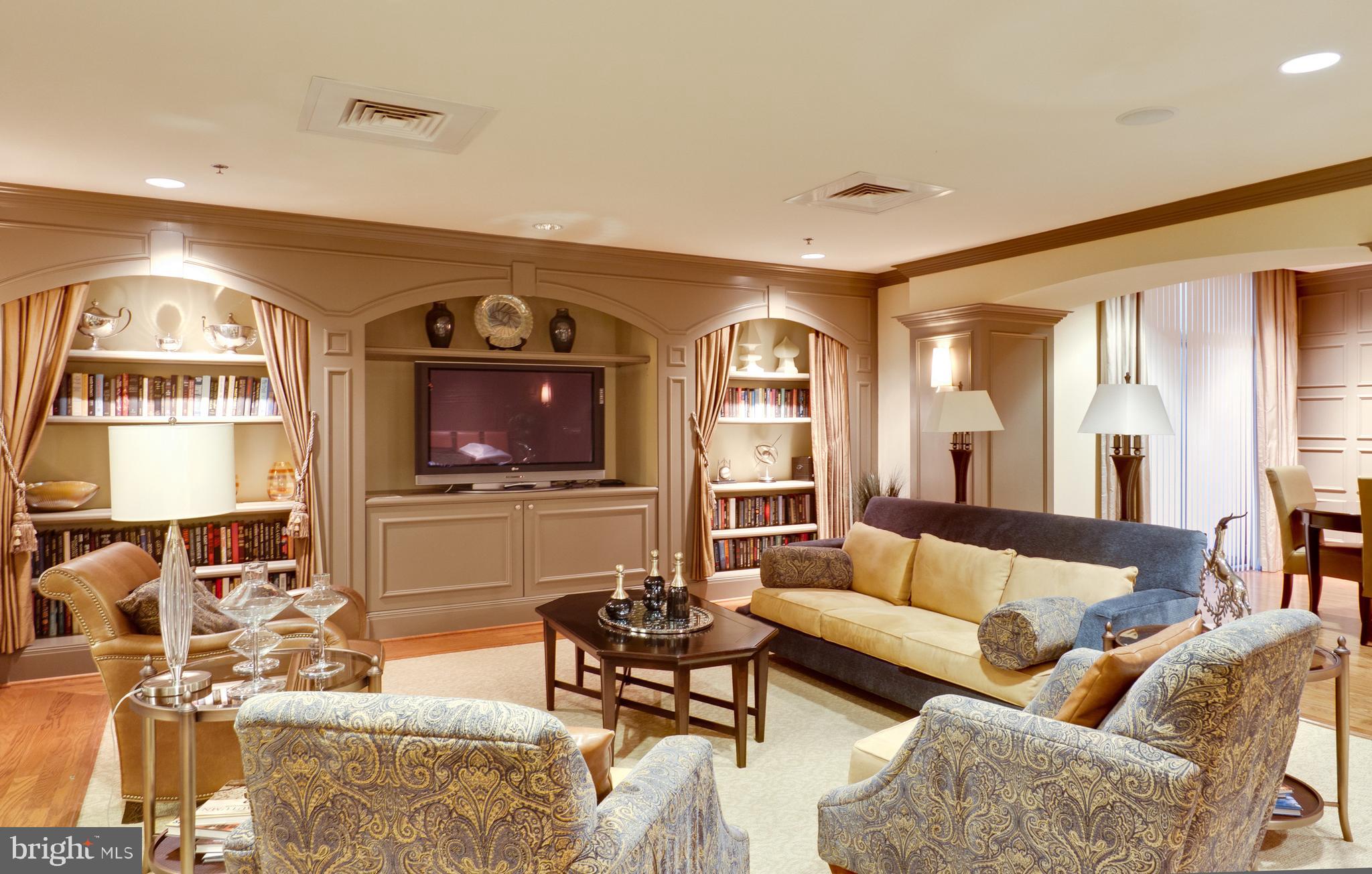 1450 EMERSON AVENUE 210