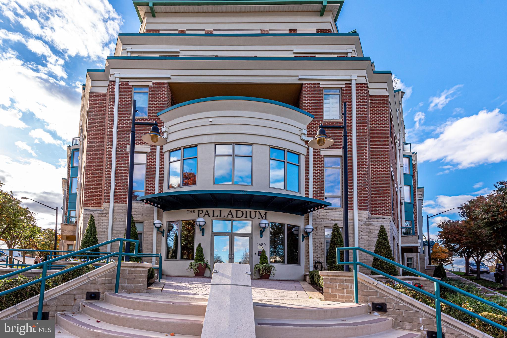 1450 EMERSON AVENUE 210