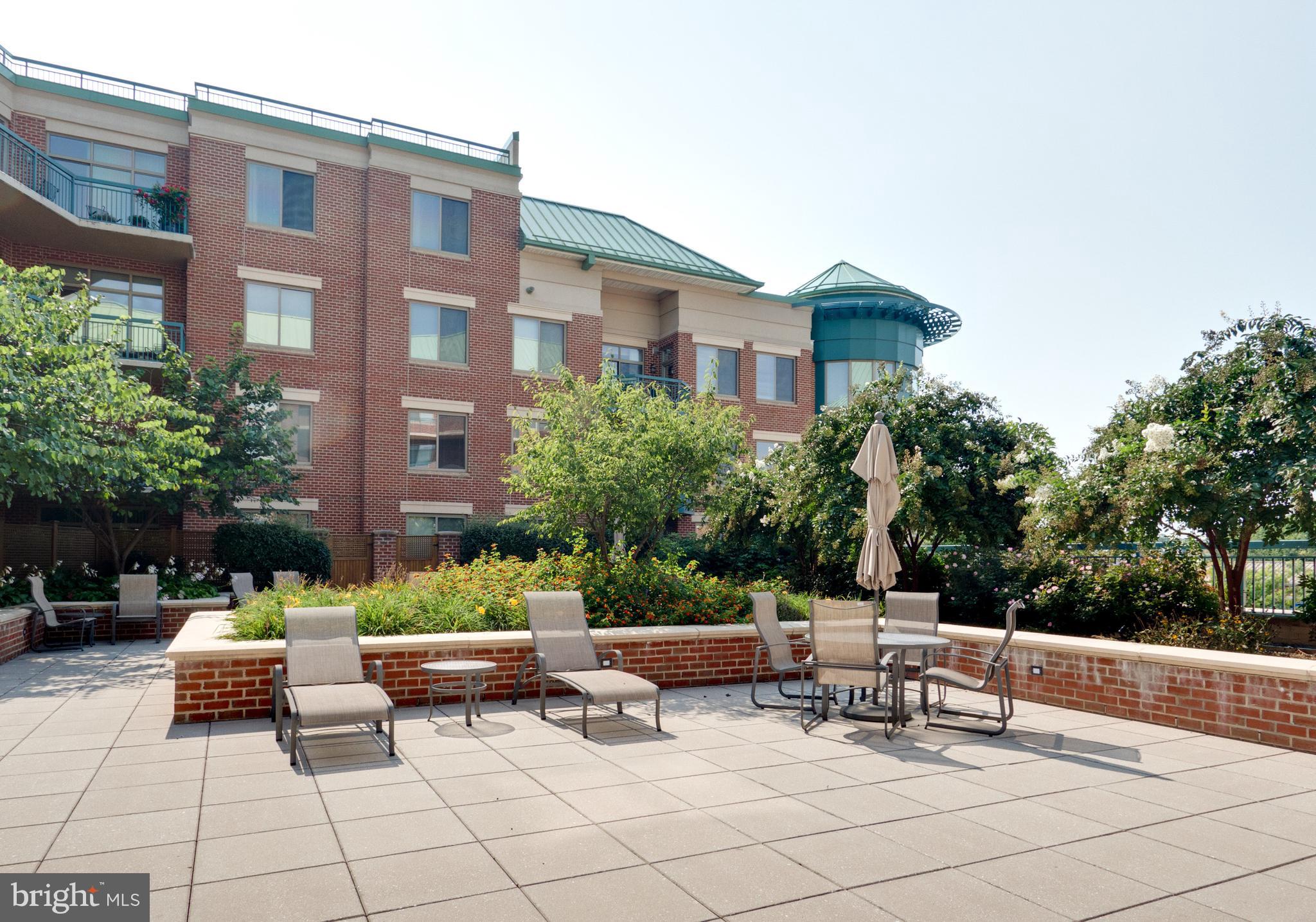 1450 EMERSON AVENUE 210