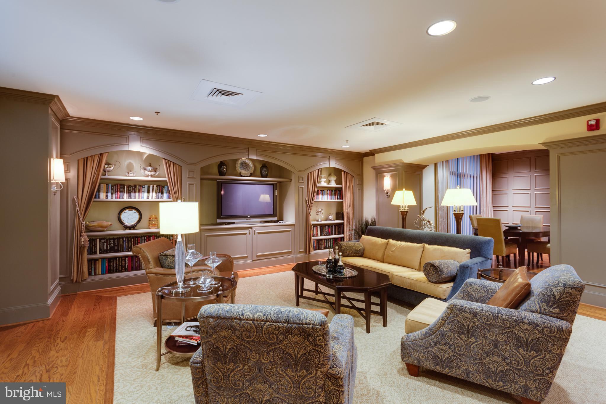 1450 EMERSON AVENUE 210