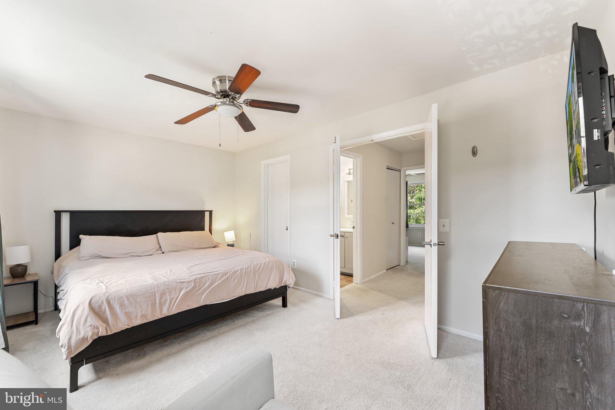 7656 STANA COURT
