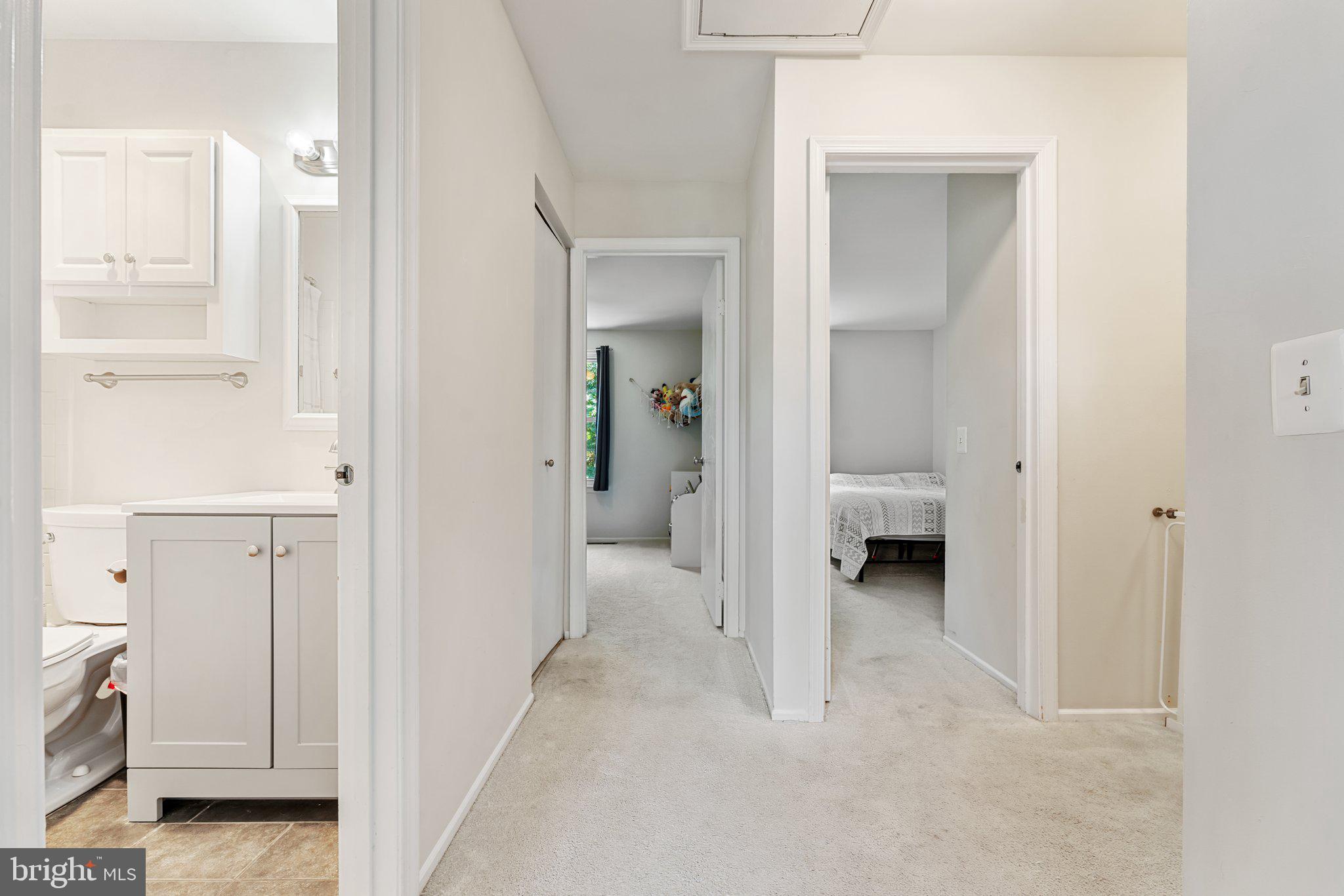 7656 STANA COURT