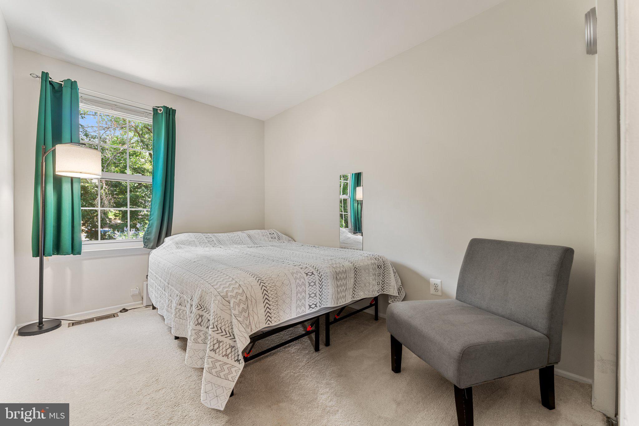 7656 STANA COURT