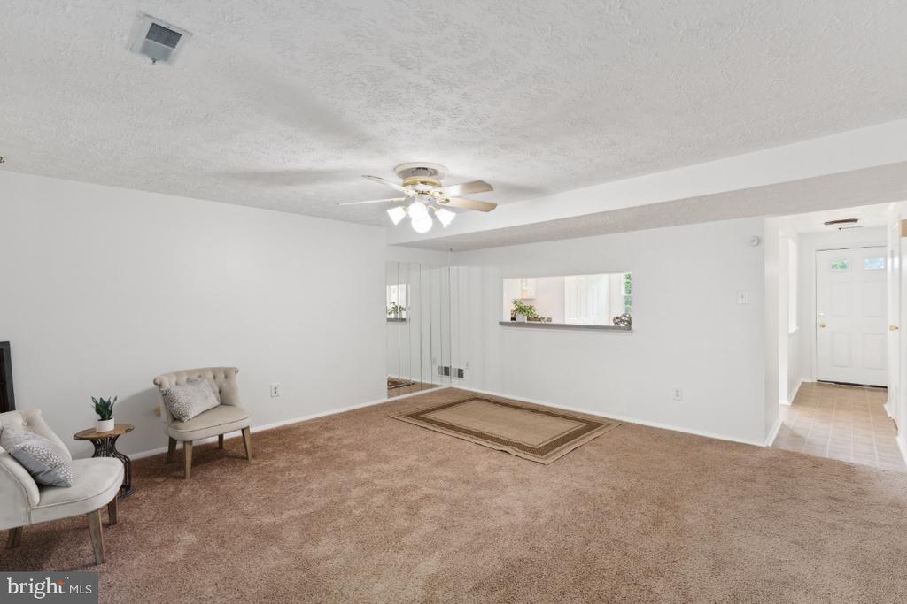 5543 HECATE COURT