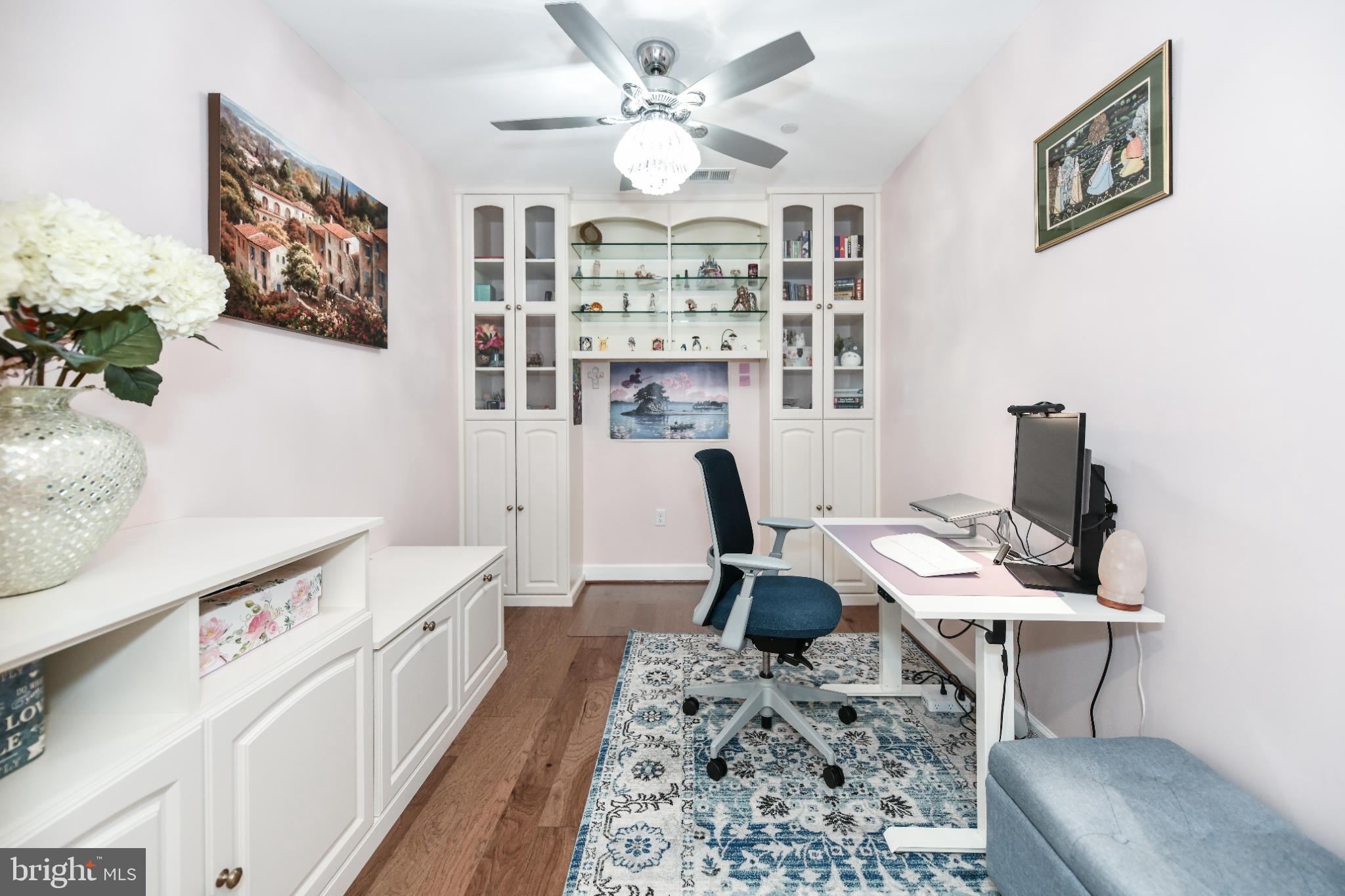 2960 VADEN DRIVE 2-406