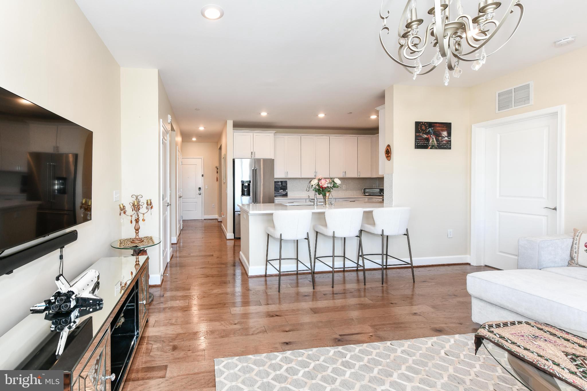 2960 VADEN DRIVE 2-406