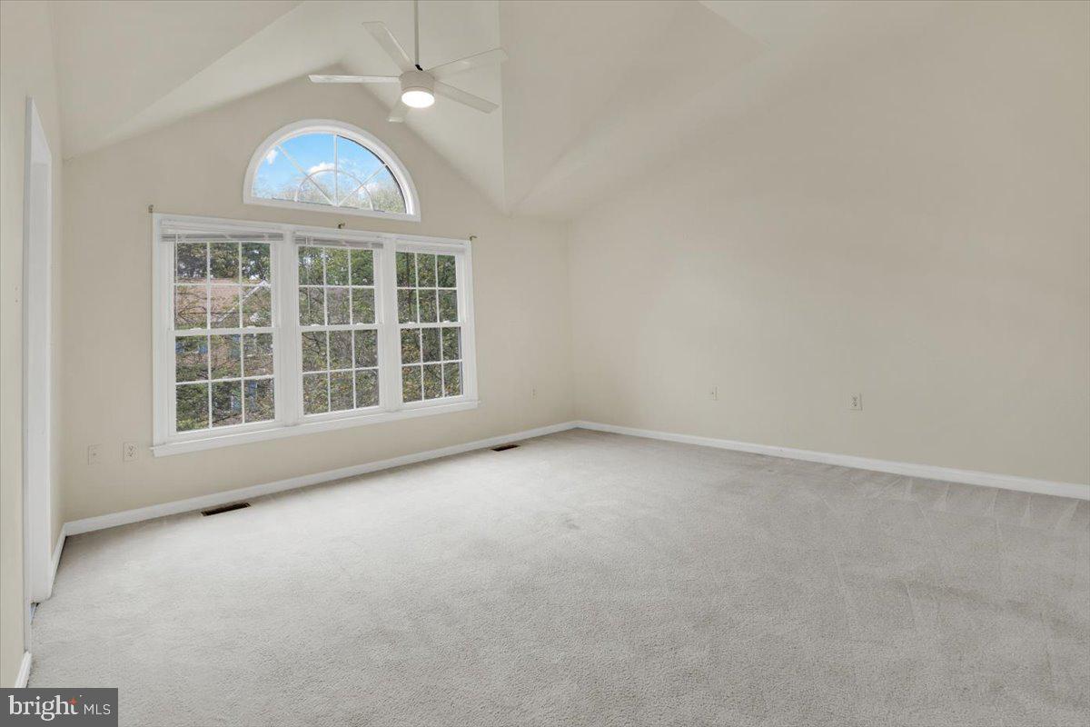 2904 OAKTON CREST PLACE