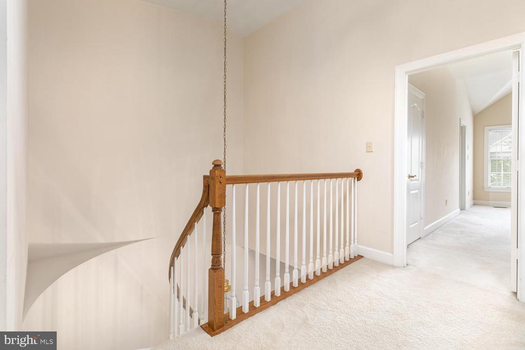 8165 MADRILLON COURT