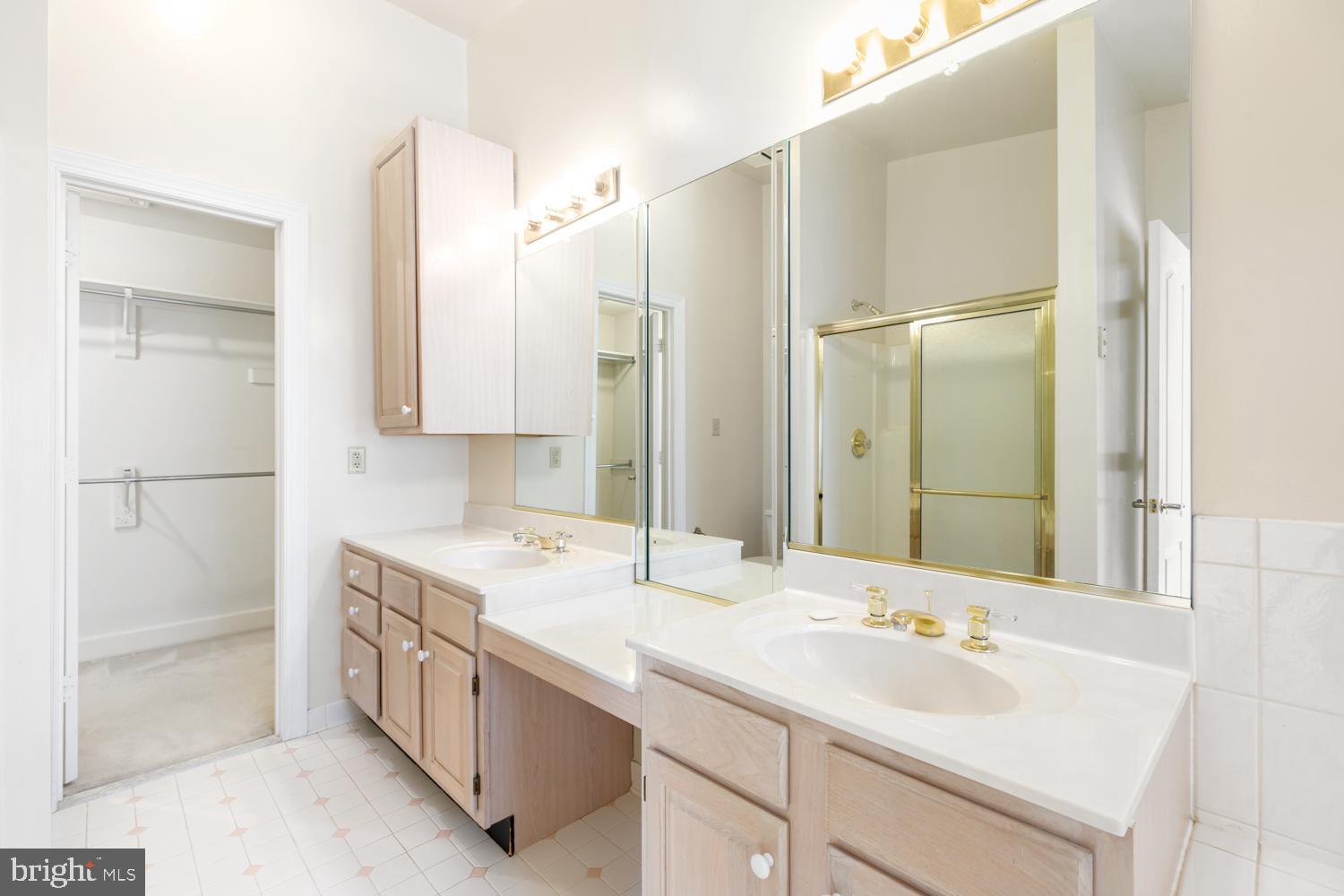 8165 MADRILLON COURT