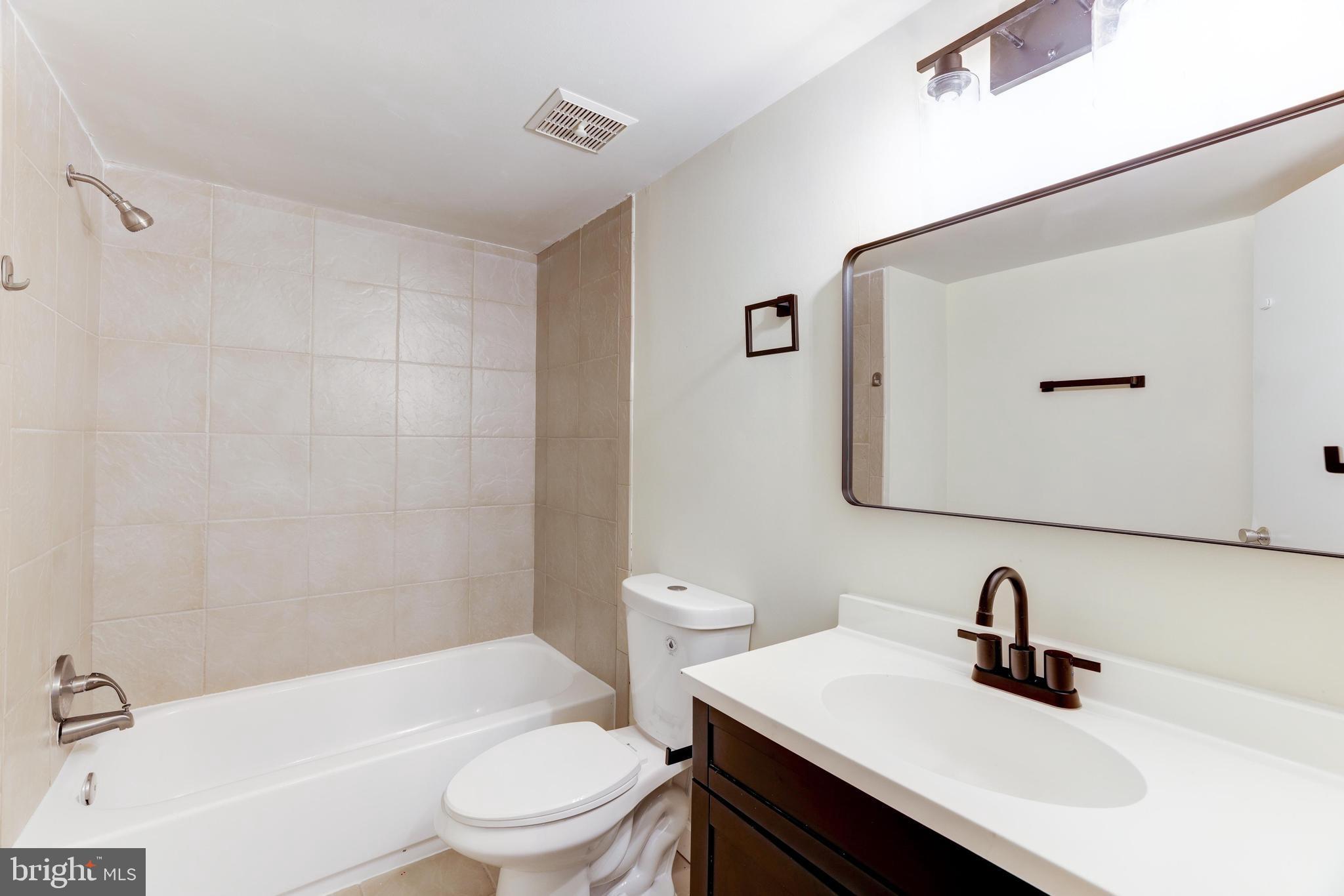 7905 DASSETT COURT 101