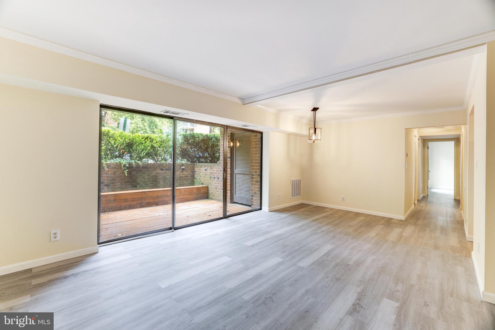 7905 DASSETT COURT 101