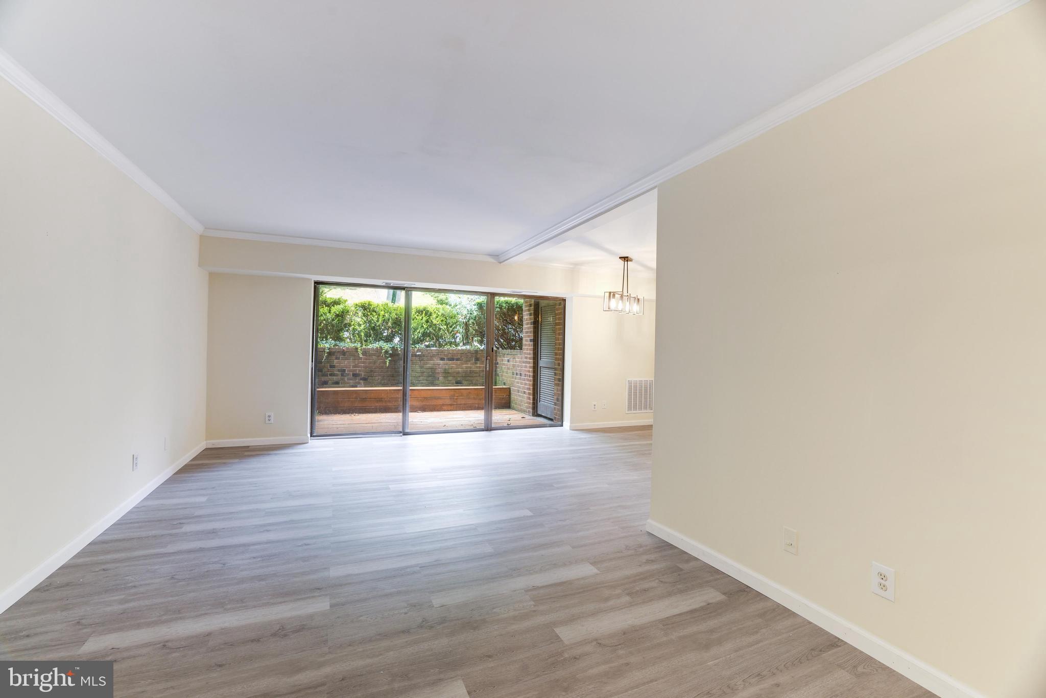 7905 DASSETT COURT 101