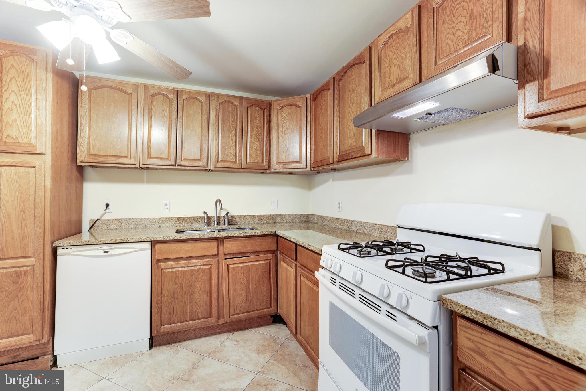 7905 DASSETT COURT 101