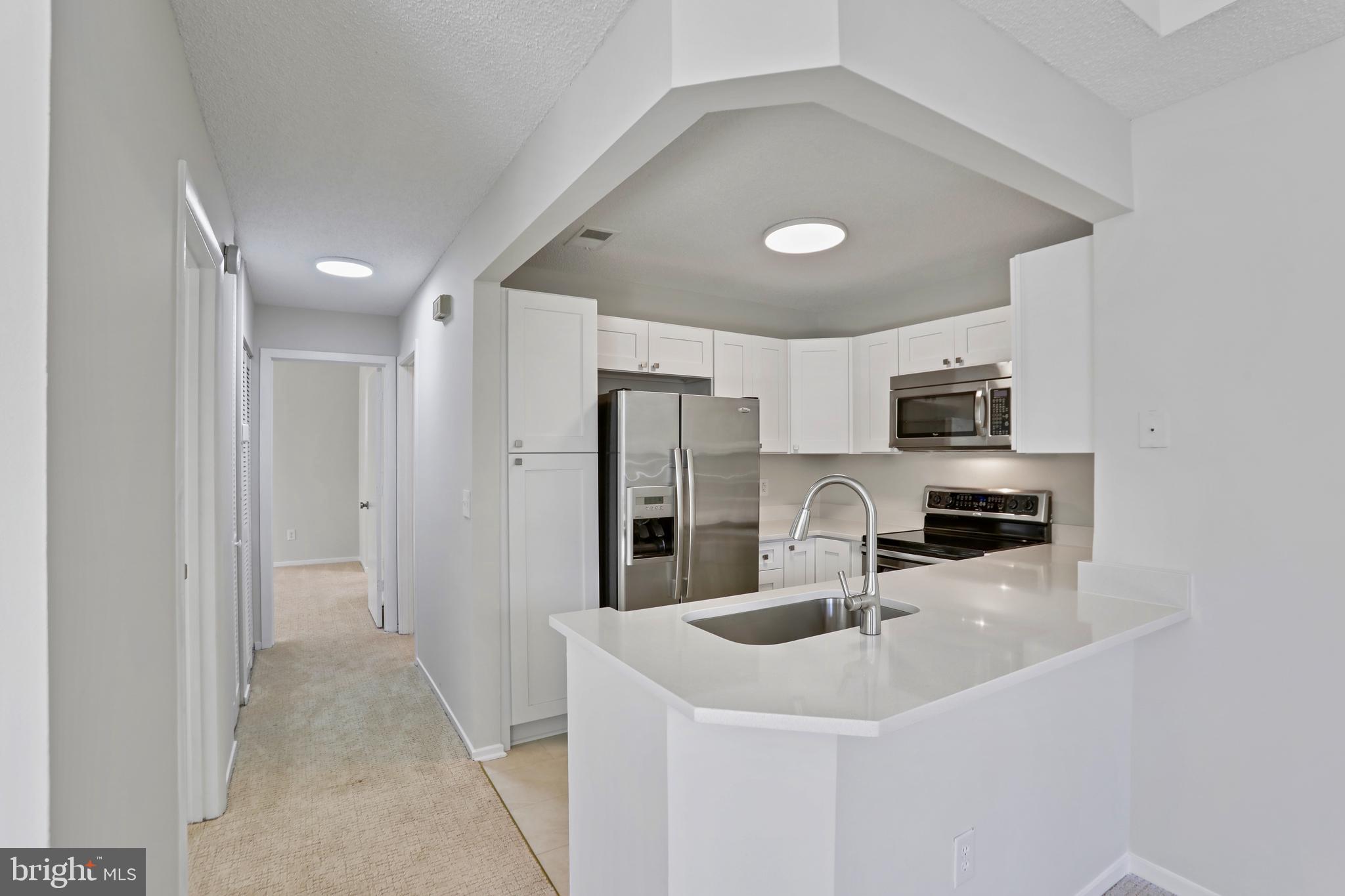 11737 SUMMERCHASE CIRCLE B