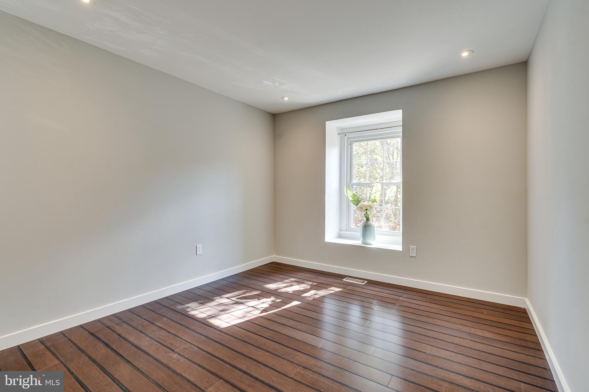 6153 FOREST CREEK LANE