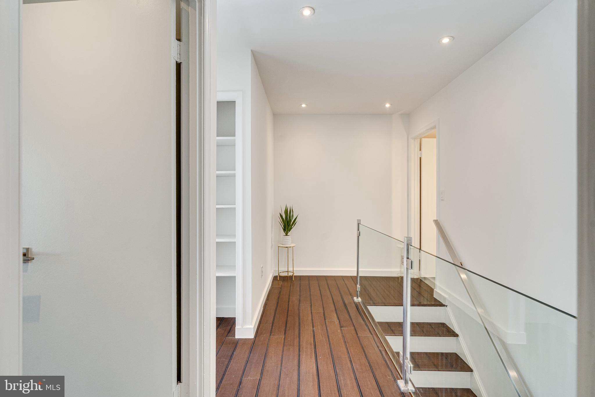 6153 FOREST CREEK LANE