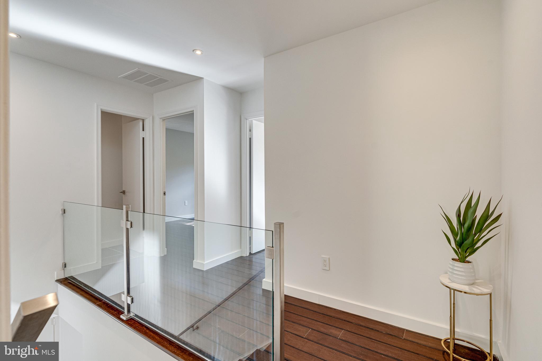 6153 FOREST CREEK LANE