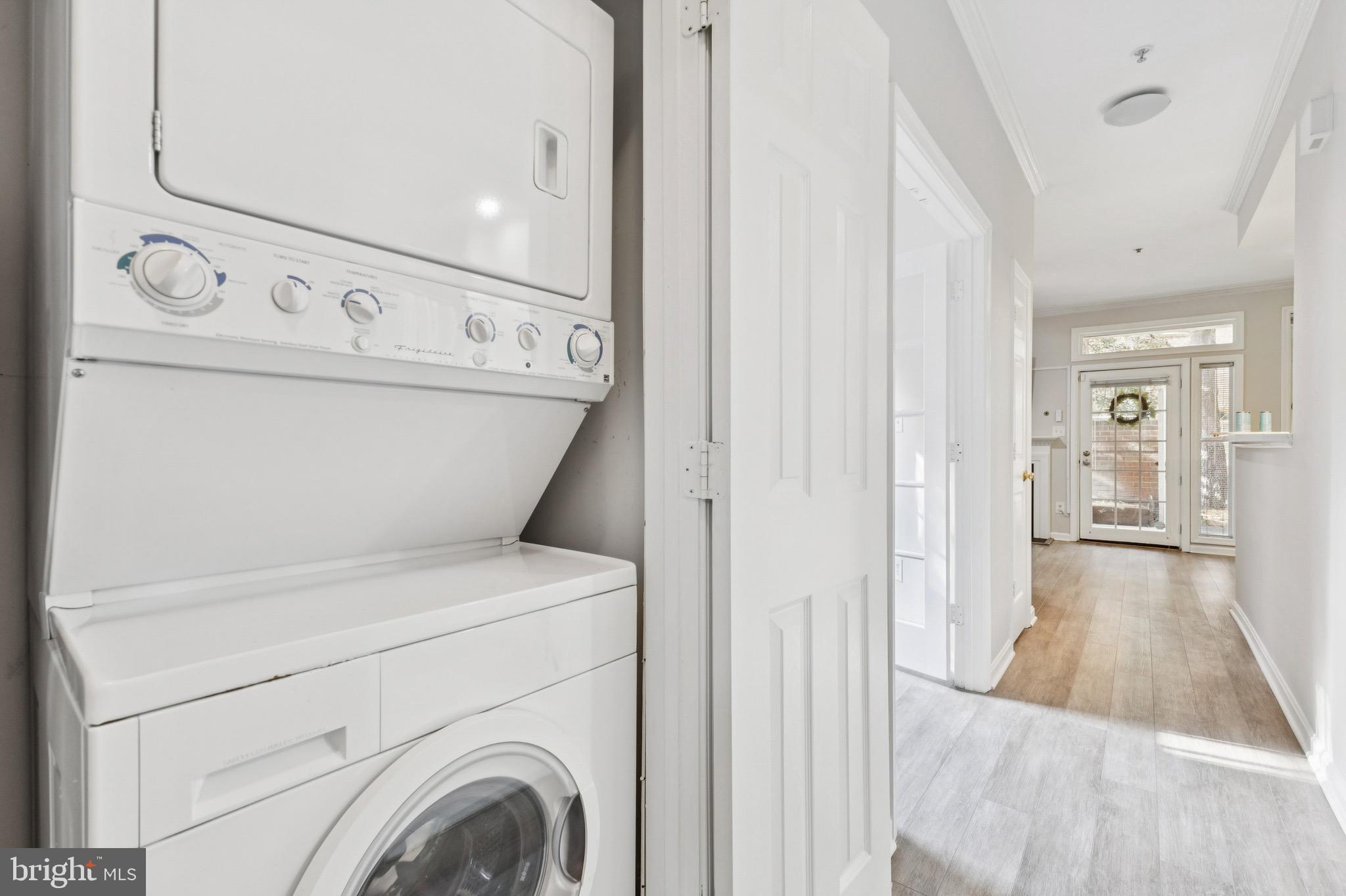 1361 GARDEN WALL CIRCLE 701