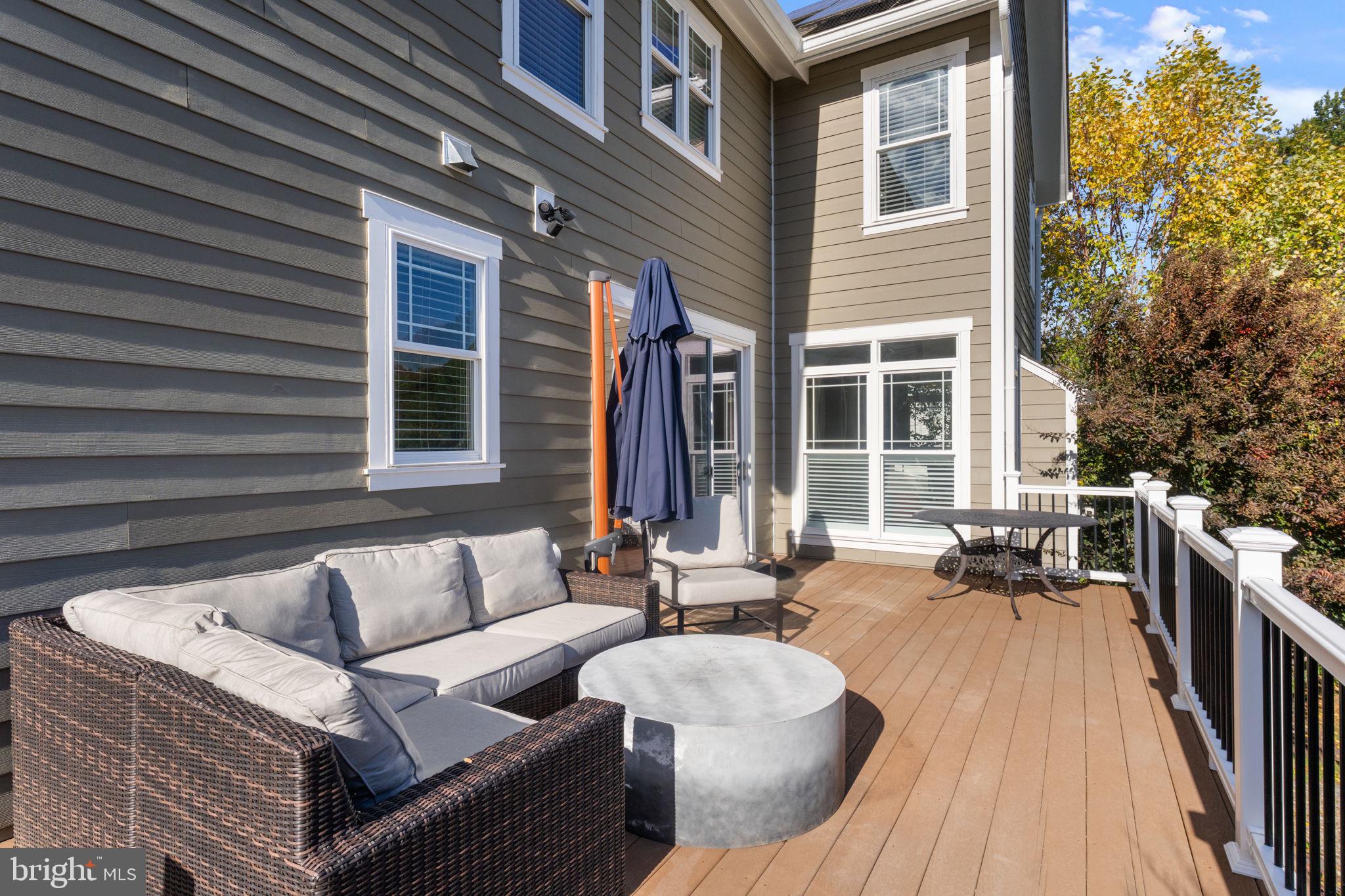 103 MOORE AVENUE SE