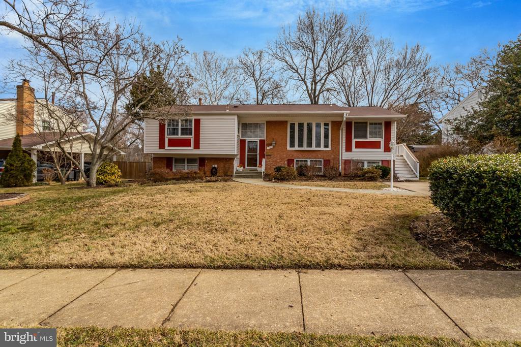 6009 JENNINGS LANE