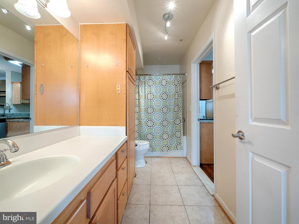 12854 FAIR BRIAR LANE