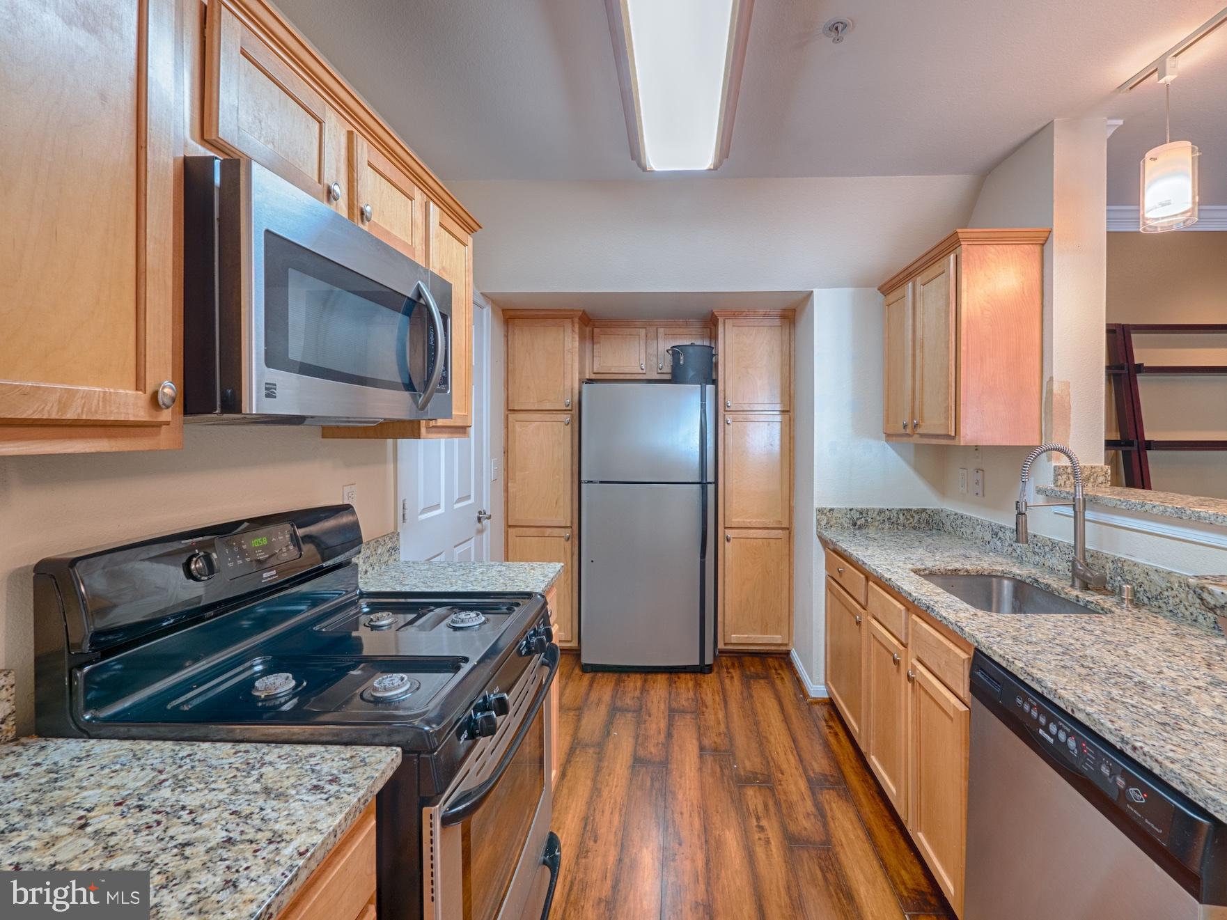 12854 FAIR BRIAR LANE