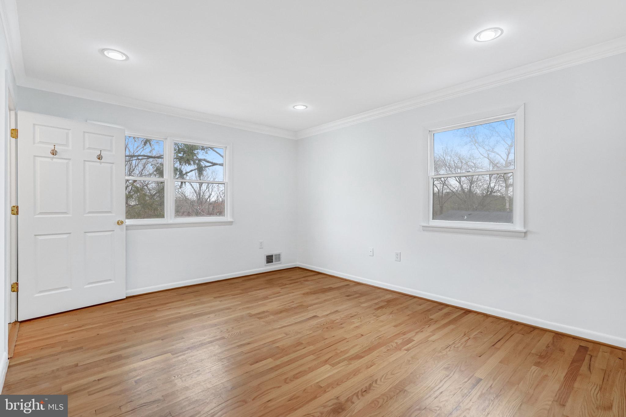 6408 MARYVIEW STREET