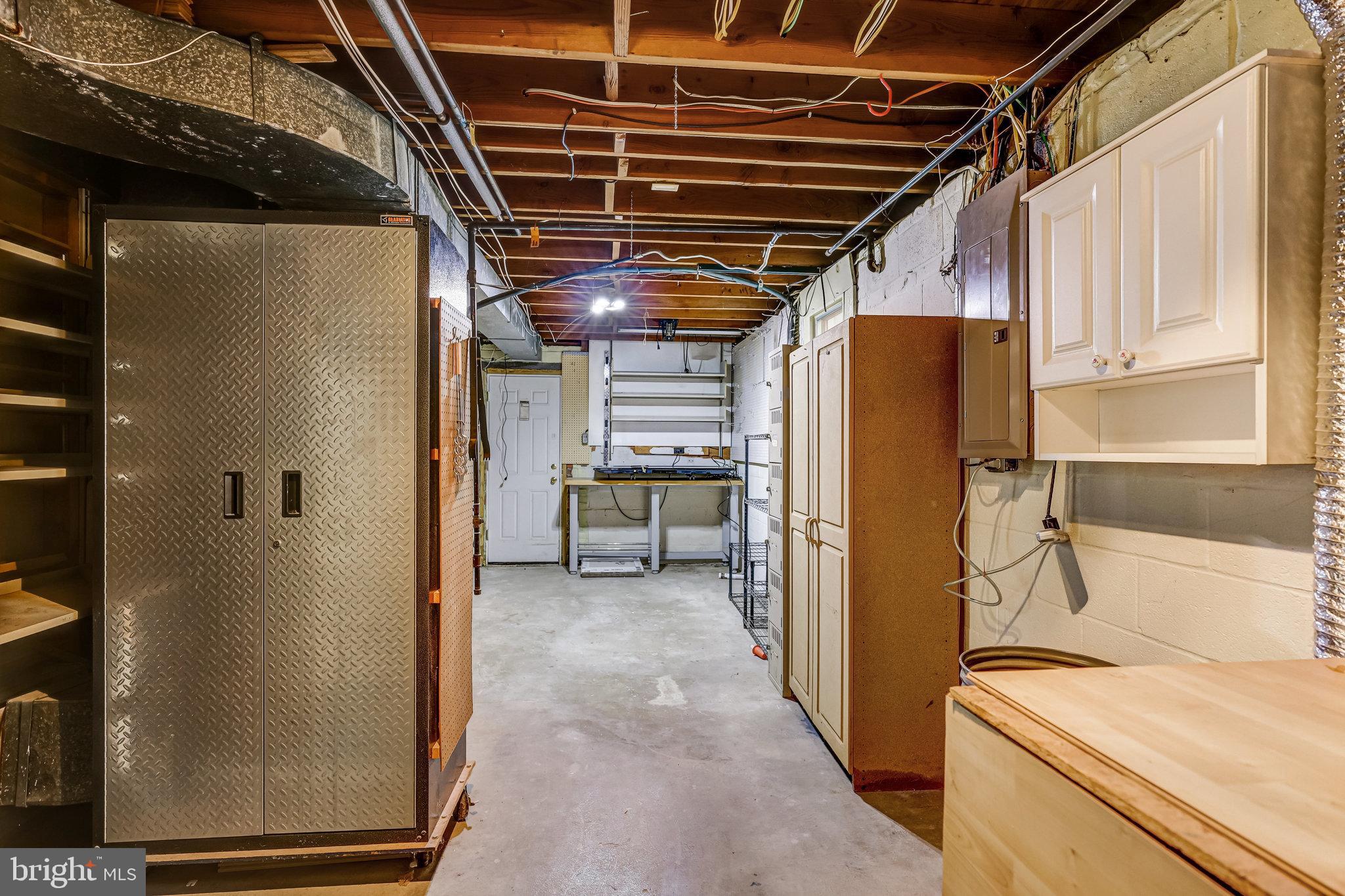 6408 MARYVIEW STREET