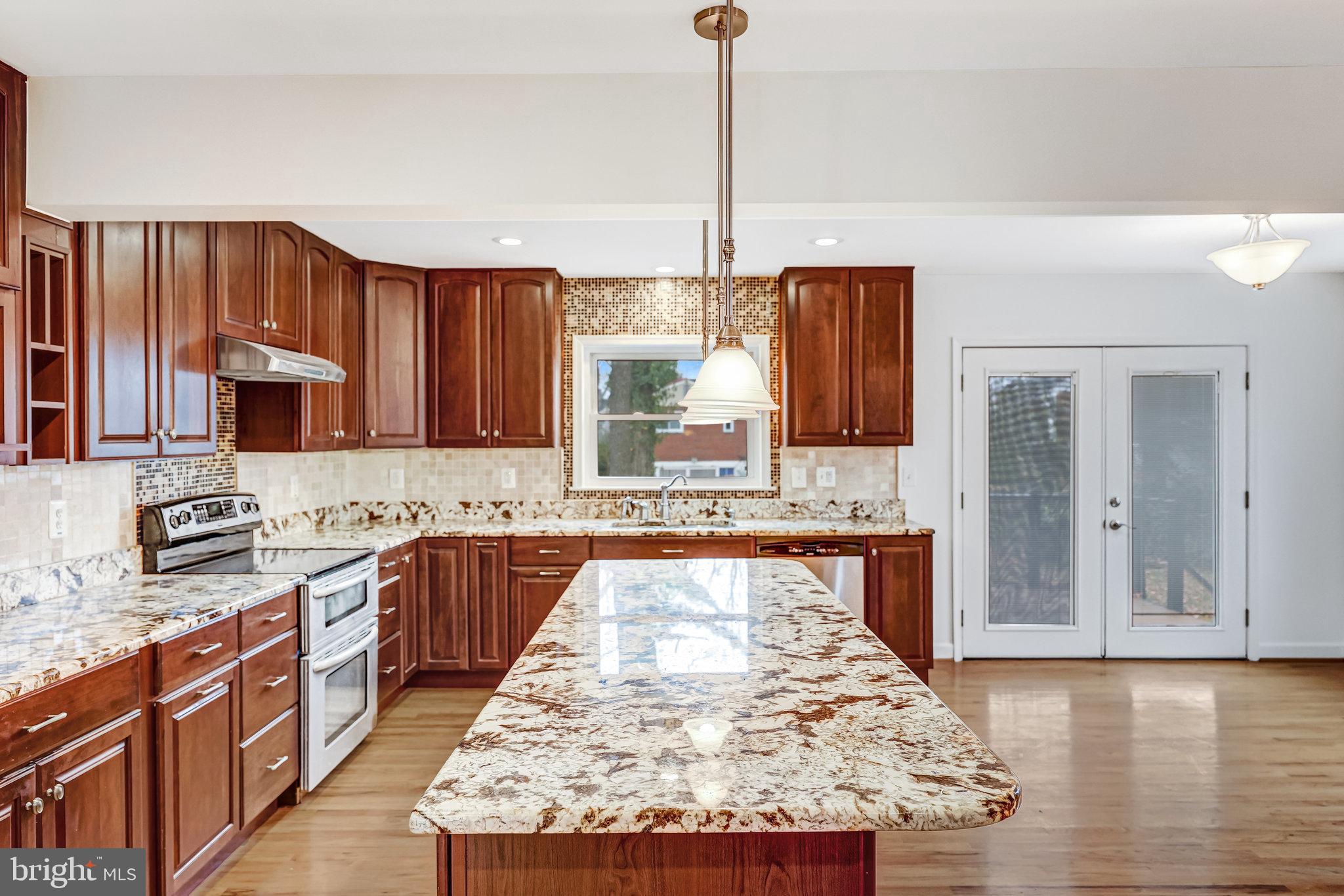 6408 MARYVIEW STREET