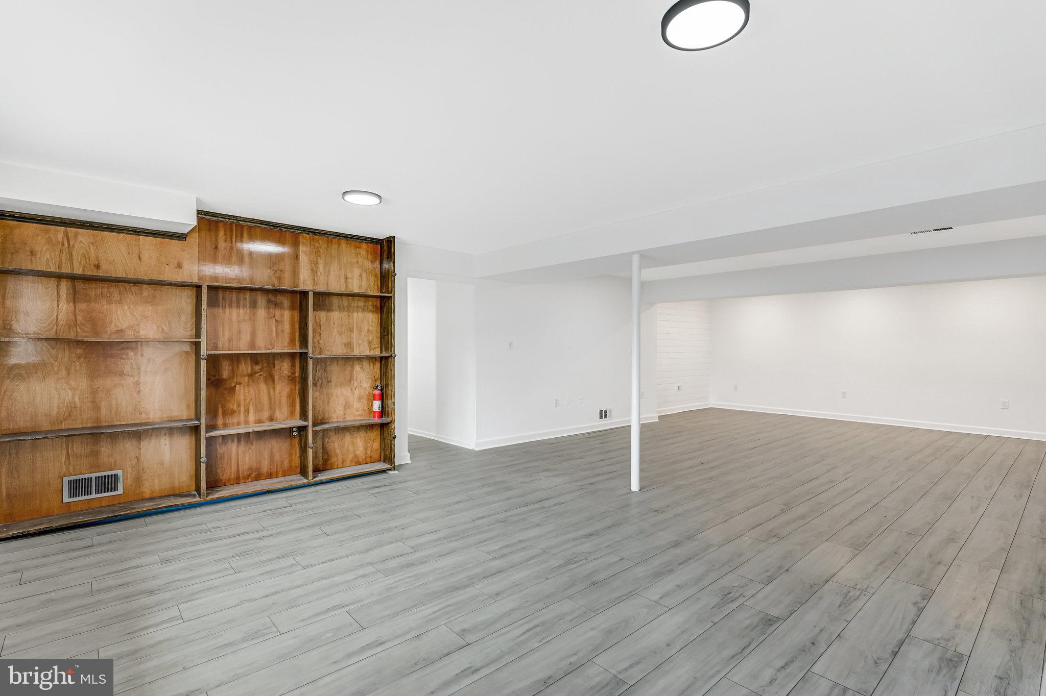 6408 MARYVIEW STREET