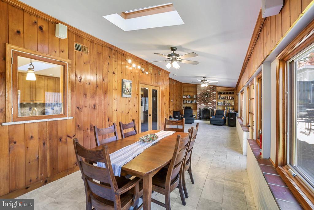4402 MEDFORD DRIVE