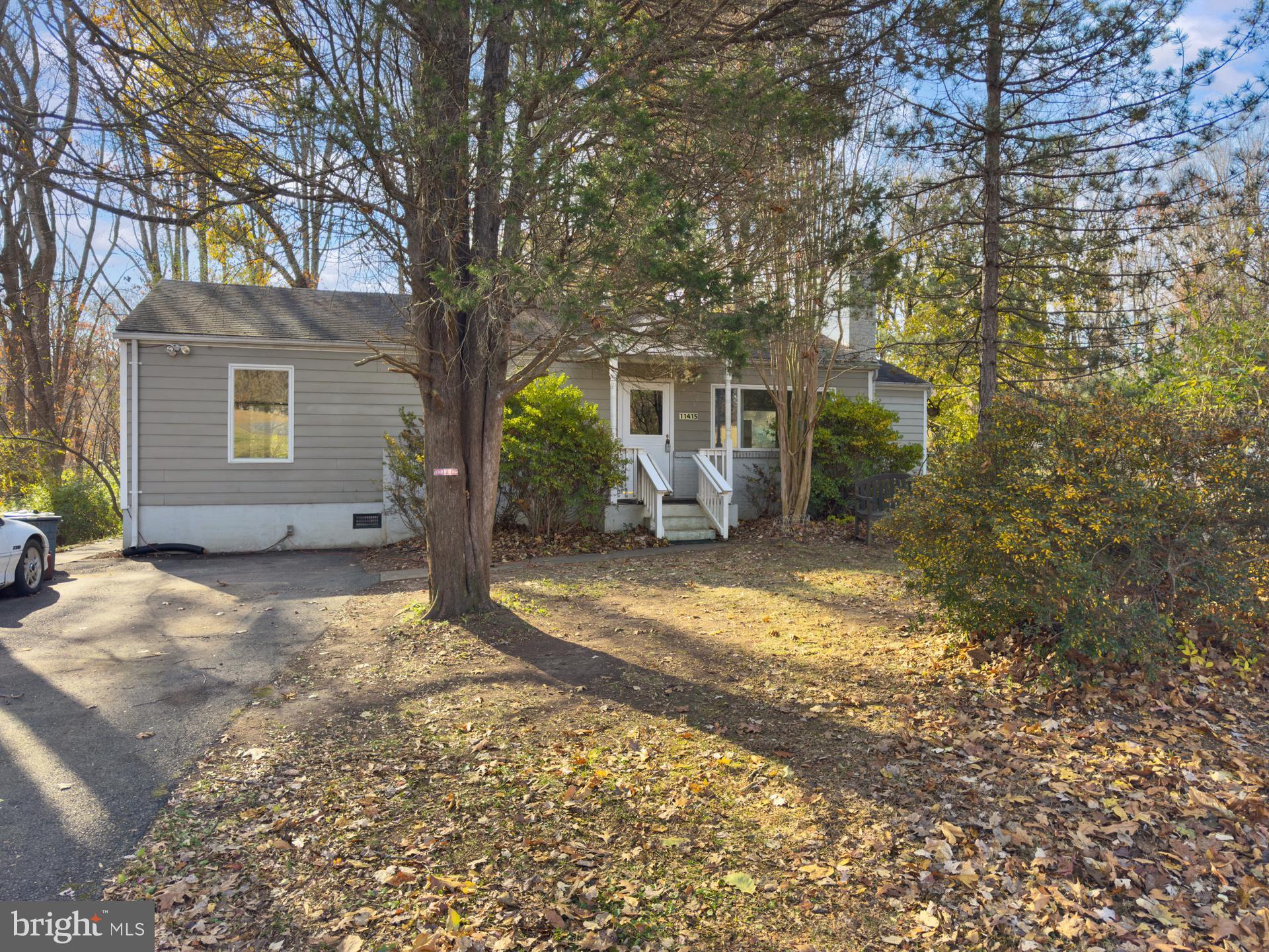 11415 FAIRFAX STATION ROAD