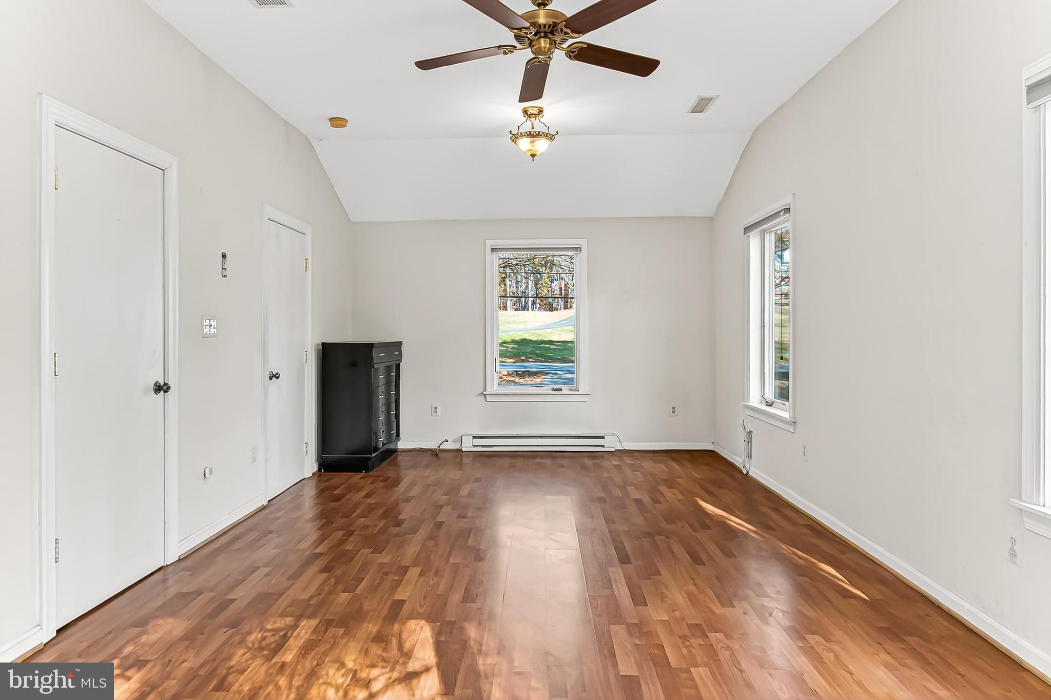 11415 FAIRFAX STATION ROAD